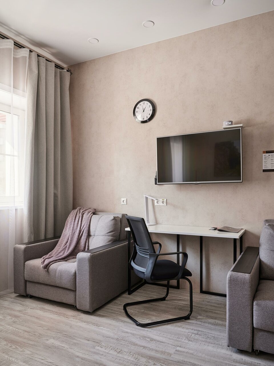 Гостиница 7 Дорог Иркутск-242