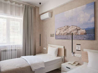 Гостиница 7 Дорог Иркутск Номер первой категории (Стандарт двухместный с 2 кроватями)-1