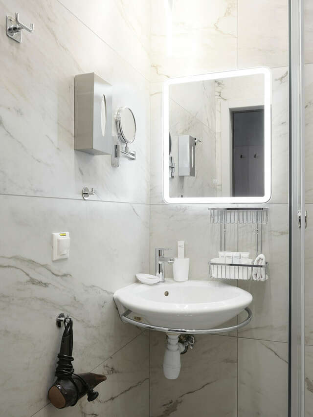 Гостиница 7 Дорог Иркутск-58