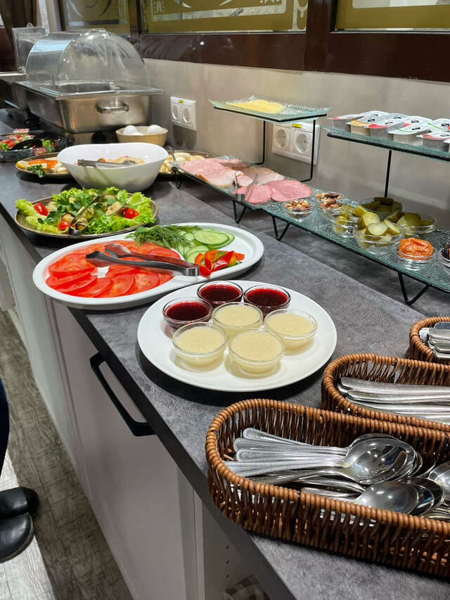 Гостиница 7 Дорог Иркутск-24