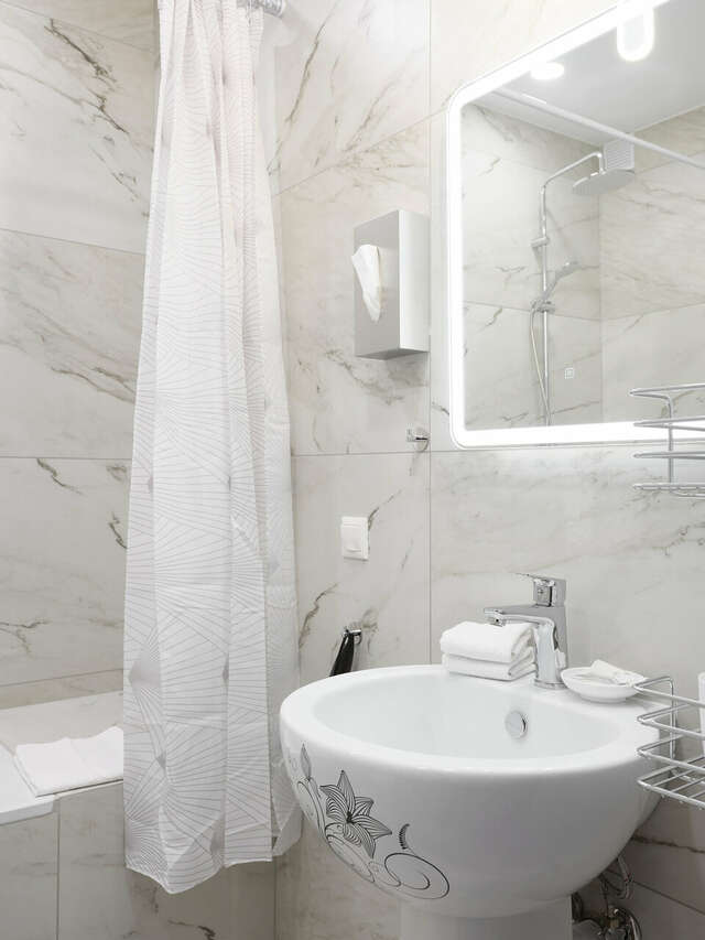 Гостиница 7 Дорог Иркутск-11