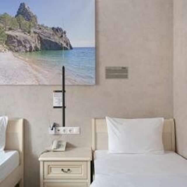 Гостиница 7 Дорог Иркутск-79